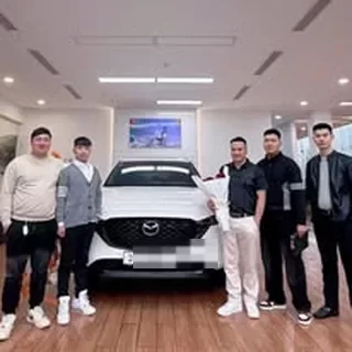 Hoạt động tư vấn và giao xe Mazda tại Yên Bái 1