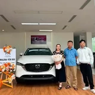 Hoạt động tư vấn và giao xe Mazda tại Yên Bái 5