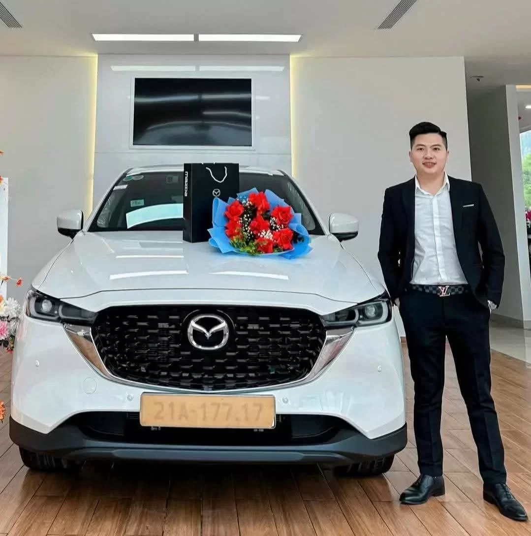 Tư vấn viên Mazda tại Yên Bái